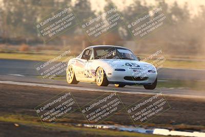 media/Jan-13-2024-CalClub SCCA (Sat) [[179f4822a7]]/Group 7/Sunset (Race)/